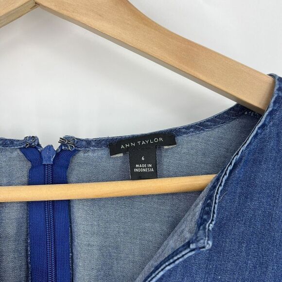 Ann Taylor Dress Size 6 Womens Blue Bell Sleeve Chambray Denim Shift Stretch - Picture 3 of 9